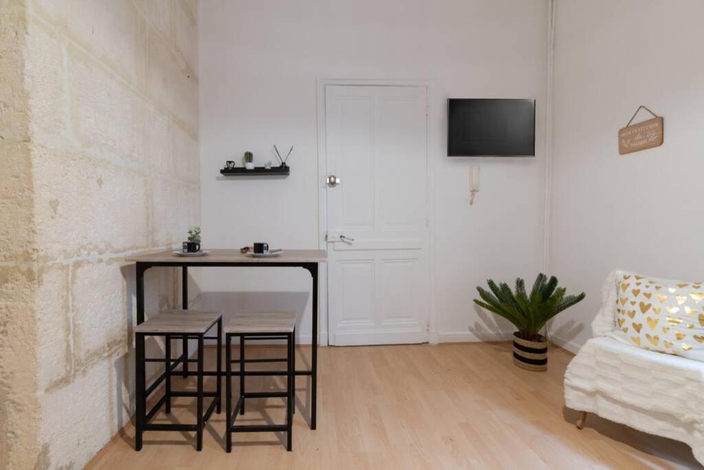 Bnb'P Charmant Studio- Cosy -Centre Ville- Netflix アヴィニョン エクステリア 写真
